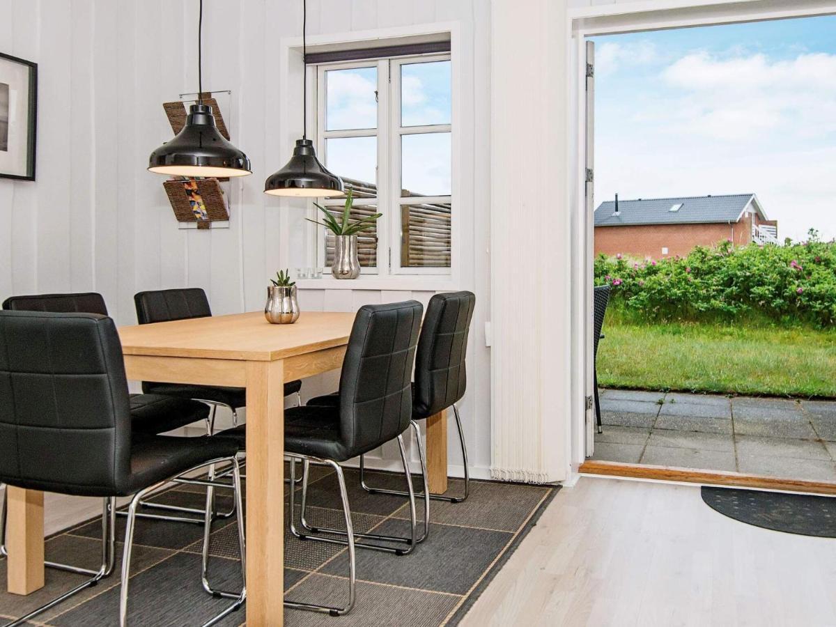 4 Person Holiday Home In R M Romo Kirkeby Exterior photo